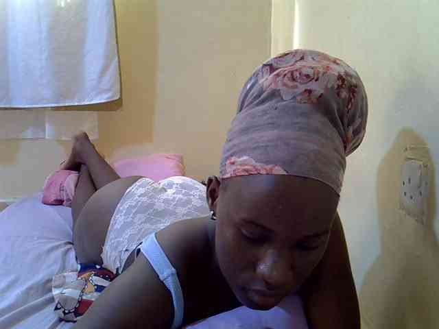 sexxy-maya1 webcam