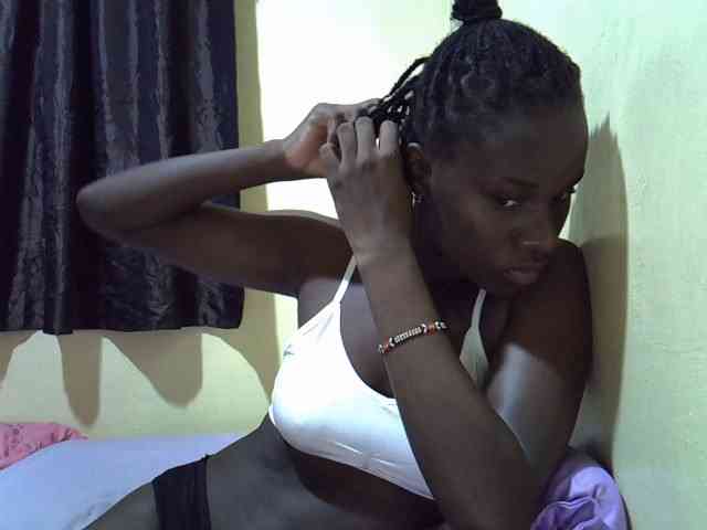 sexxy-maya1