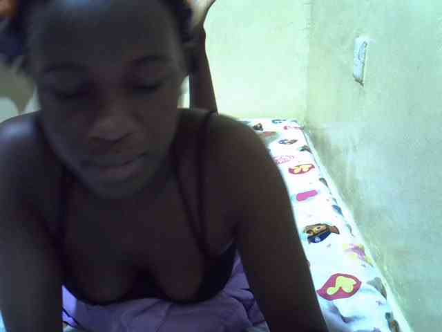 sexxy-maya1 webcam