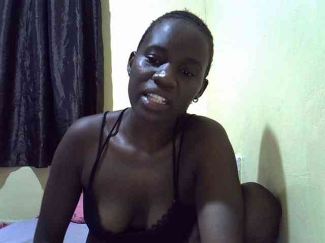 sexxy-maya1 webcam