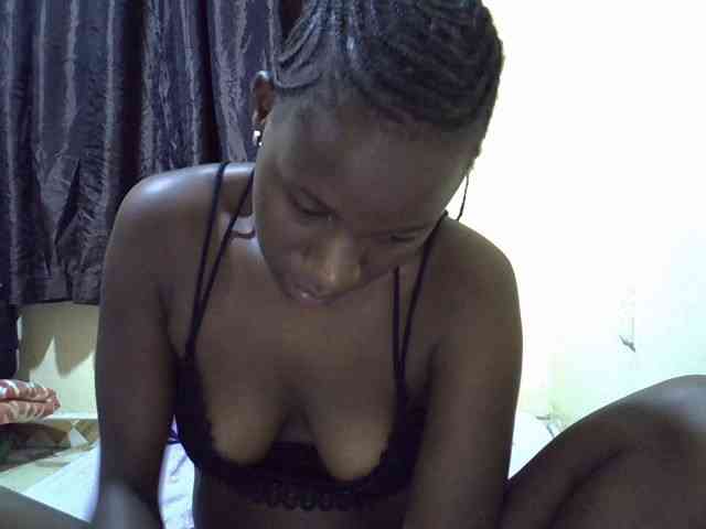 sexxy-maya1 webcam