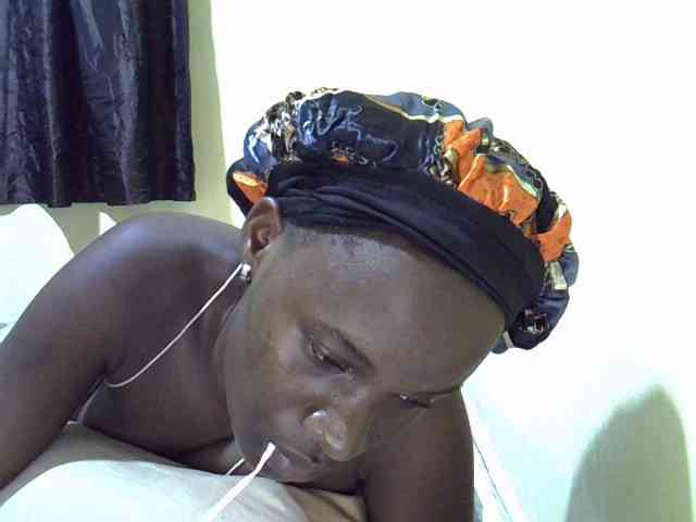 sexxy-maya1 webcam