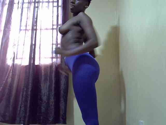 sexxy-maya1 webcam