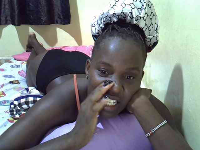 sexxy-maya1 webcam