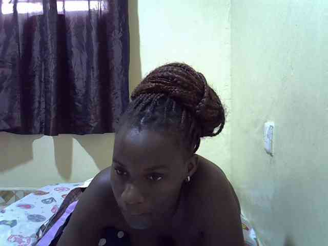 sexxy-maya1 webcam