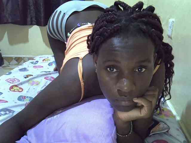 sexxy-maya1 webcam