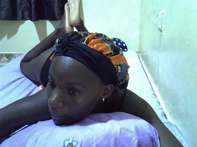 sexxy-maya1 webcam