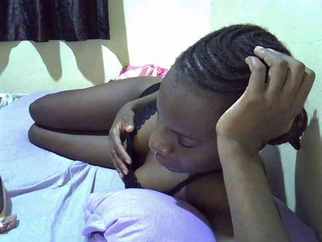 sexxy-maya1 webcam