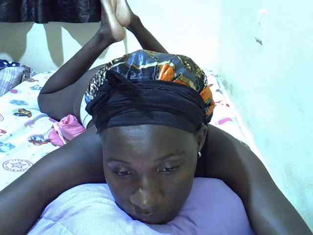 sexxy-maya1 webcam