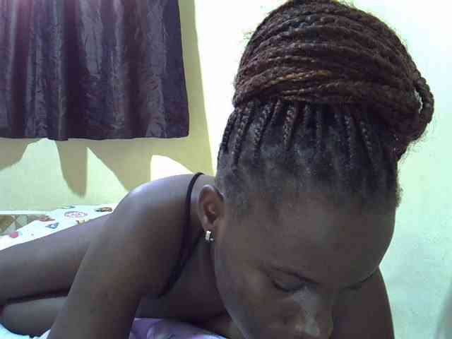 sexxy-maya1 webcam