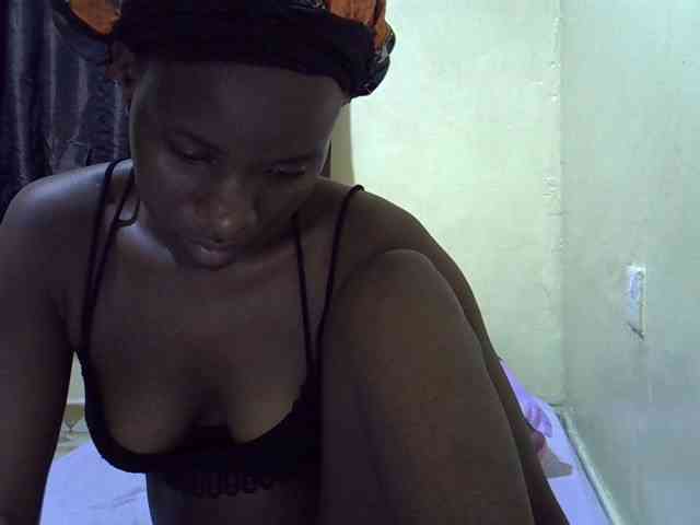 sexxy-maya1 webcam