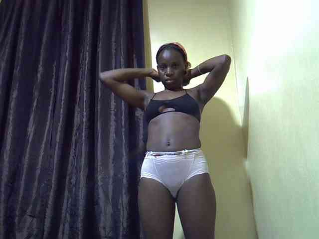 sexxy-maya1 webcam