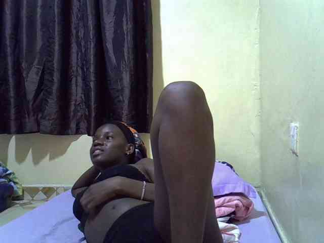 sexxy-maya1 webcam