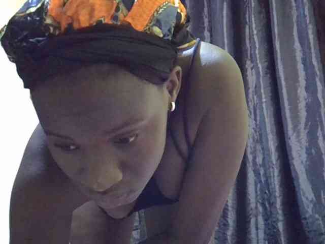 sexxy-maya1 webcam