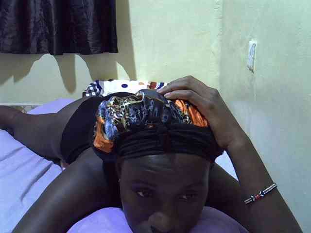 sexxy-maya1 webcam