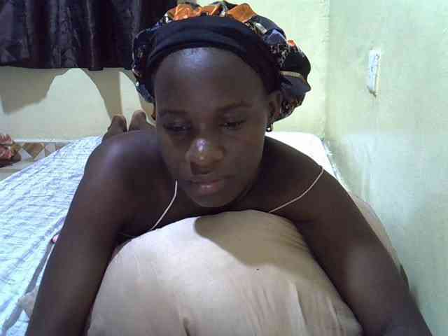 sexxy-maya1 webcam
