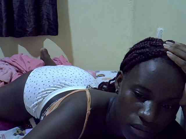 sexxy-maya1 webcam