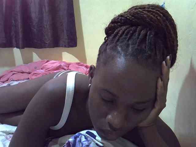 sexxy-maya1 webcam