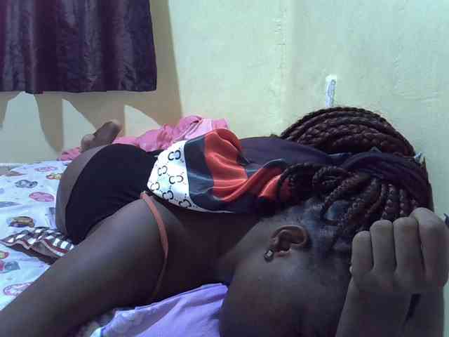 sexxy-maya1 webcam