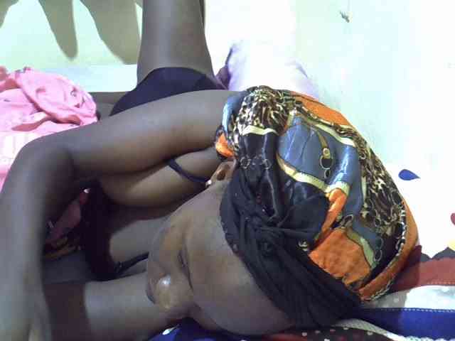 sexxy-maya1 webcam