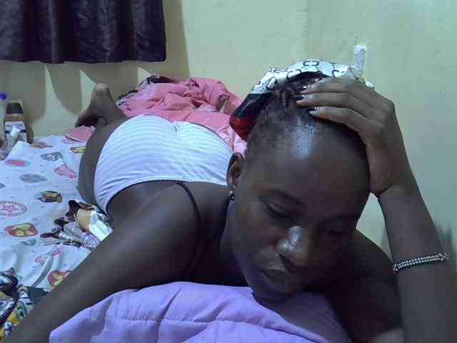 sexxy-maya1 webcam
