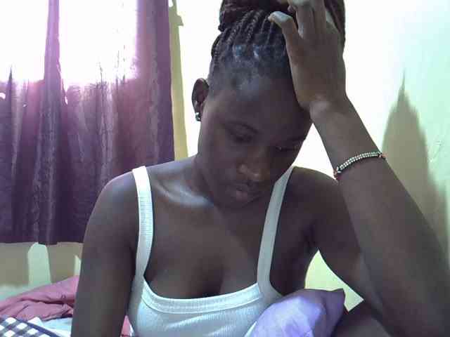 sexxy-maya1 webcam