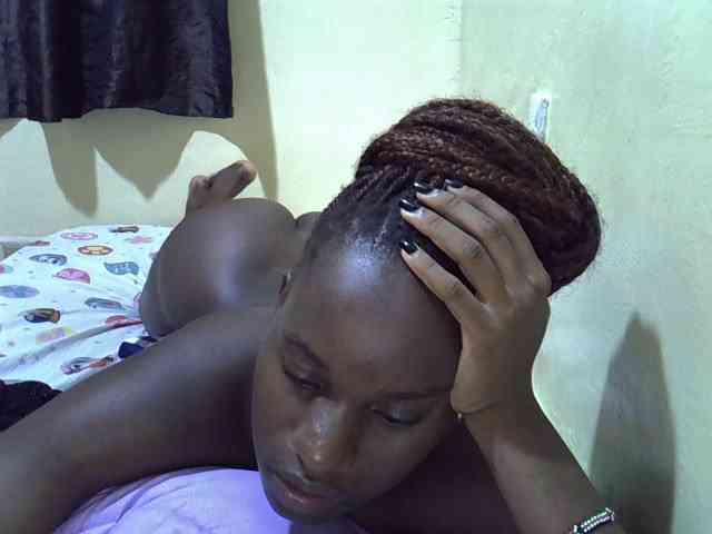sexxy-maya1 webcam