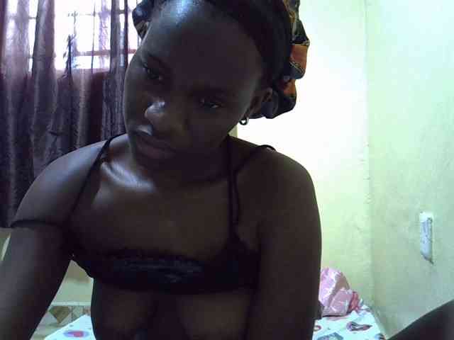 sexxy-maya1 webcam