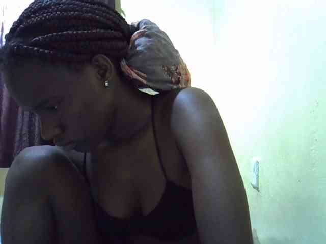 sexxy-maya1 webcam