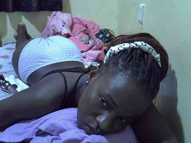 sexxy-maya1 webcam