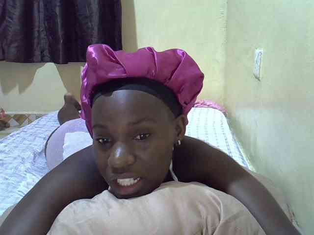 sexxy-maya1 webcam