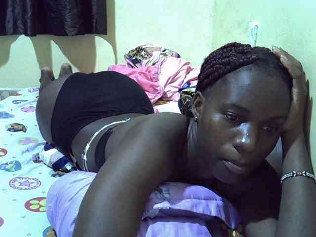 sexxy-maya1 webcam