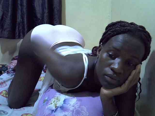 sexxy-maya1 webcam