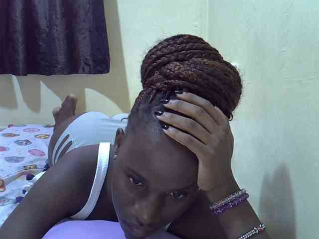sexxy-maya1 webcam