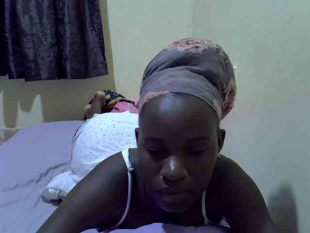 sexxy-maya1 webcam