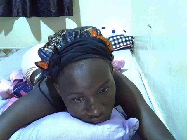 sexxy-maya1 webcam