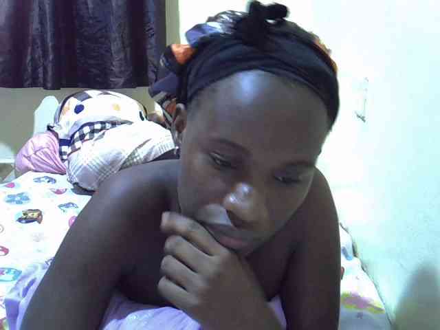 sexxy-maya1 webcam