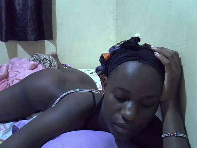 sexxy-maya1 webcam