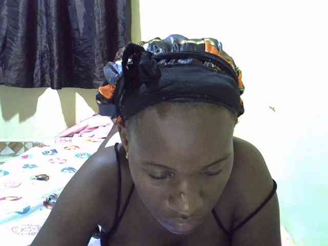 sexxy-maya1 webcam