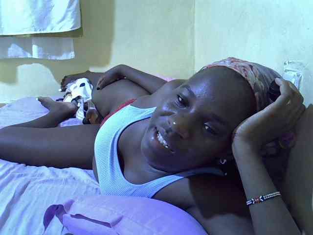 sexxy-maya1 webcam