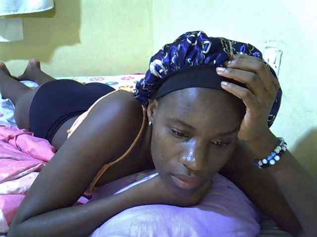sexxy-maya1 webcam