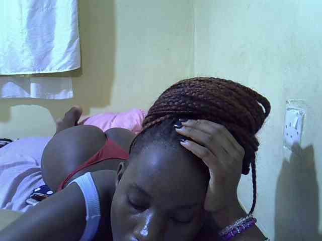 sexxy-maya1 webcam
