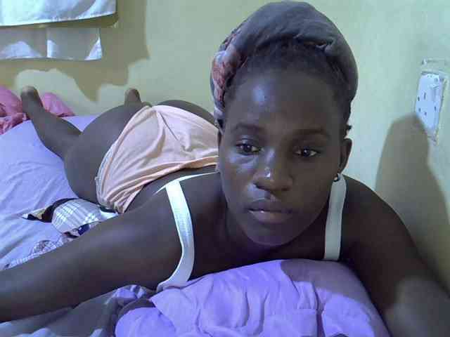 sexxy-maya1 webcam
