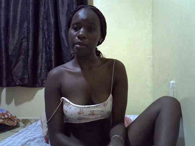 sexxy-maya1 webcam
