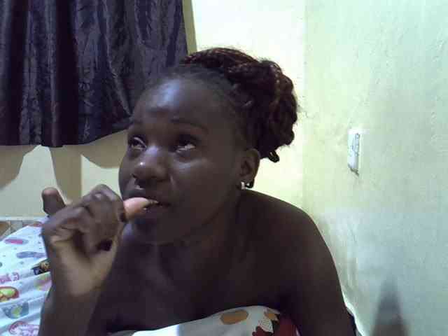 sexxy-maya1 webcam
