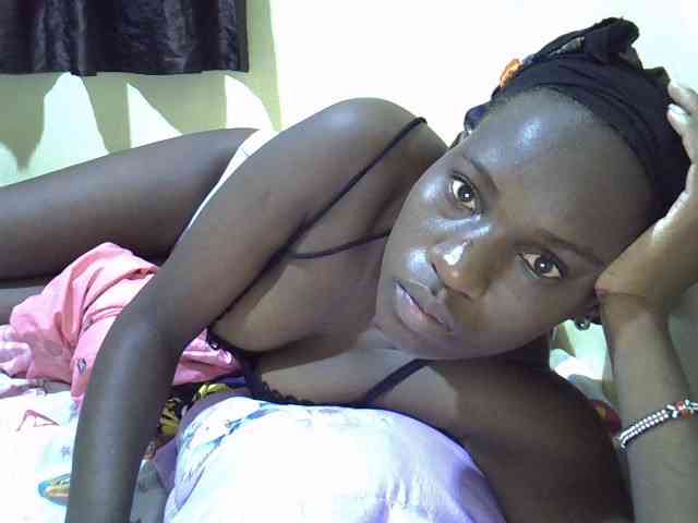 sexxy-maya1 webcam