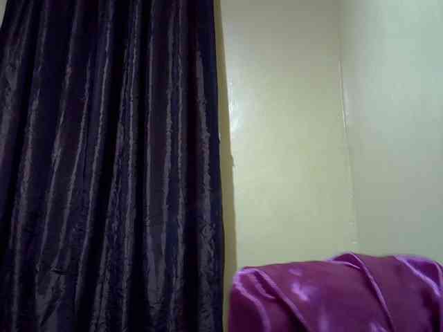 sexxy-maya1 webcam