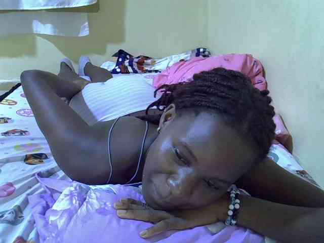 sexxy-maya1 webcam