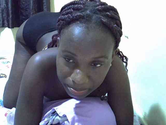 sexxy-maya1 webcam