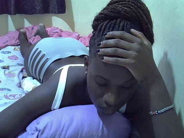 sexxy-maya1 webcam